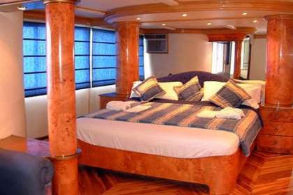 millennium-yacht-first-class-galapagos-cruise1